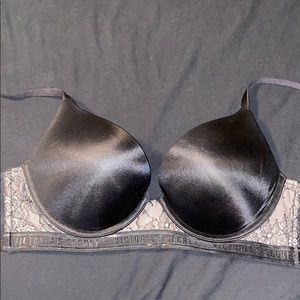 Victoria’s Secret Very Sexy Push Up Bra